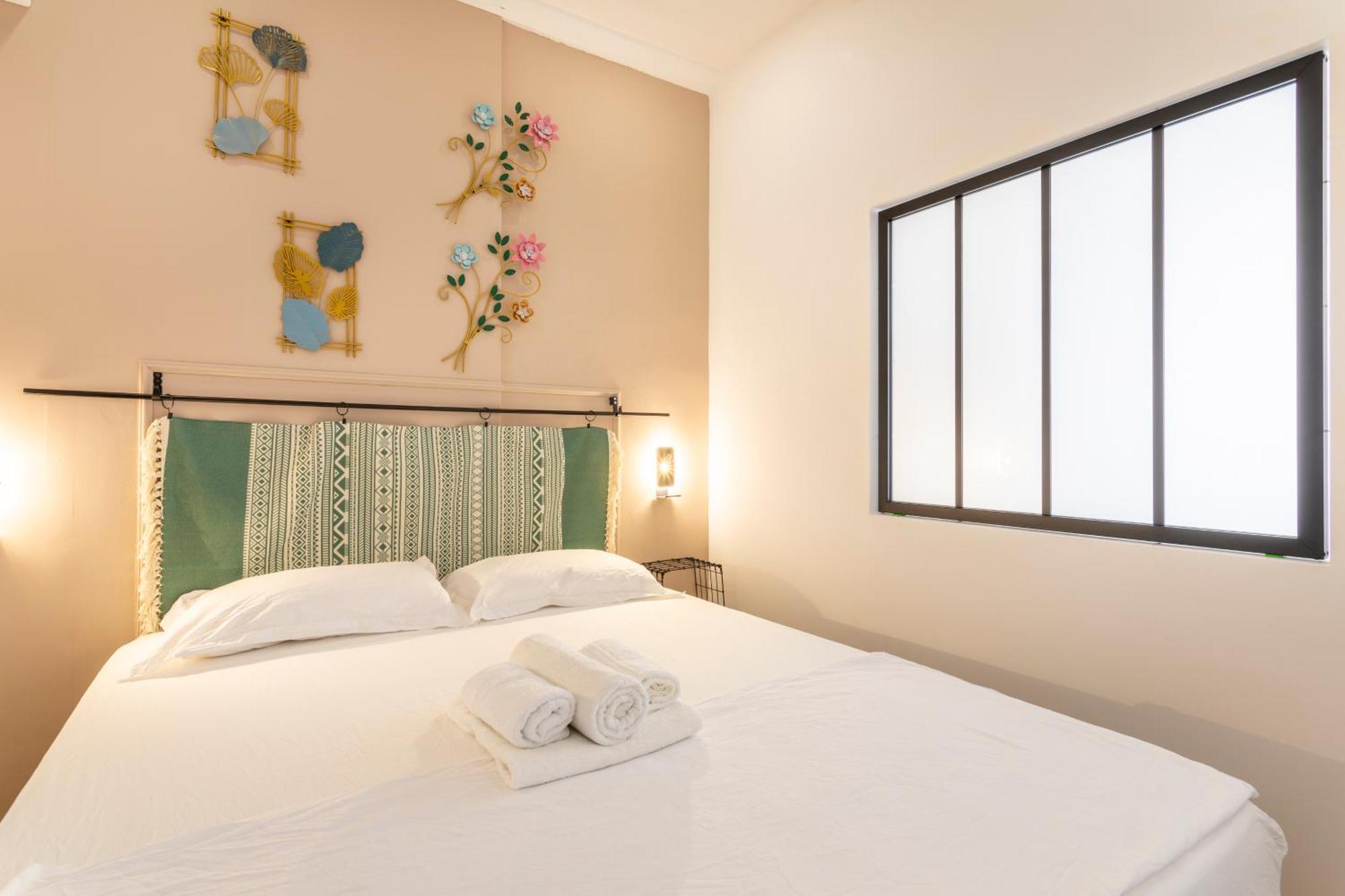 Adira Panier 2 Etoiles Apartment